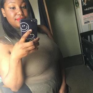 Meet your Posher, Karina